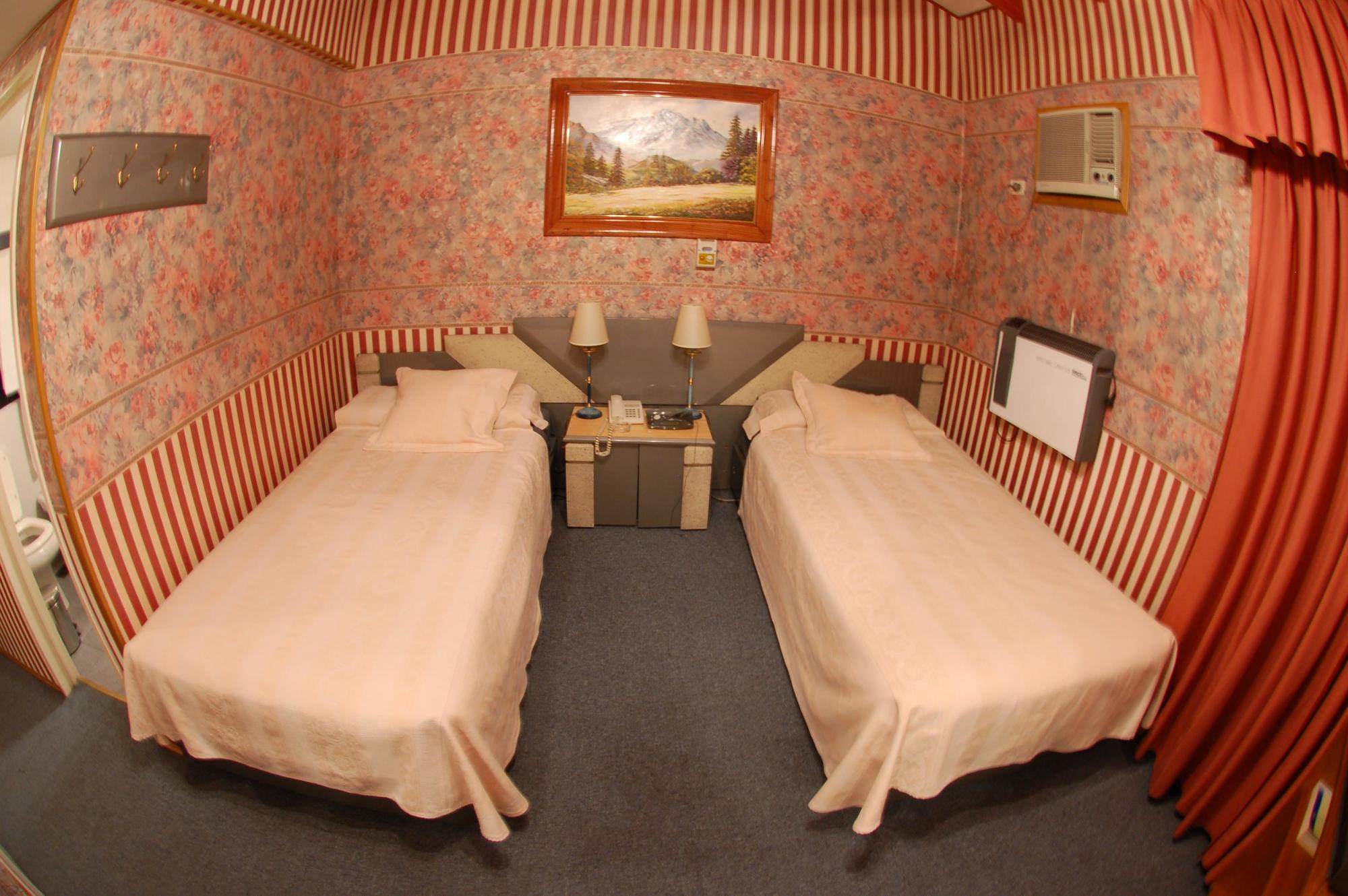 Hotel Nutibara メンドーサ エクステリア 写真